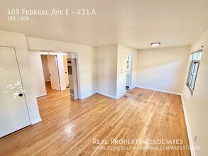 409 Federal Ave E in Seattle, WA - Foto de edificio - Building Photo