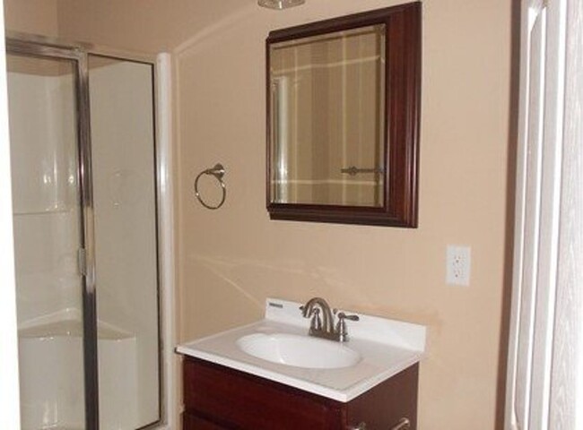 property at 1401 John Exum Pkwy