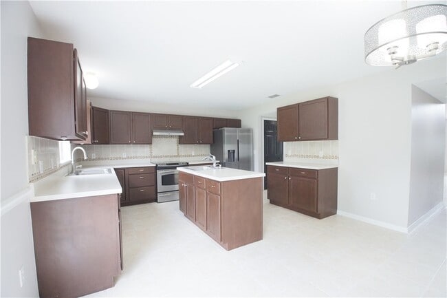 203 Stony Point Dr in Sebastian, FL - Building Photo - Building Photo