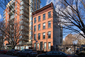 347 Greene Ave in Brooklyn, NY - Building Photo - Building Photo