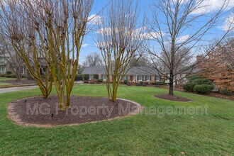 4023 Arbor Way in Charlotte, NC - Building Photo - Building Photo