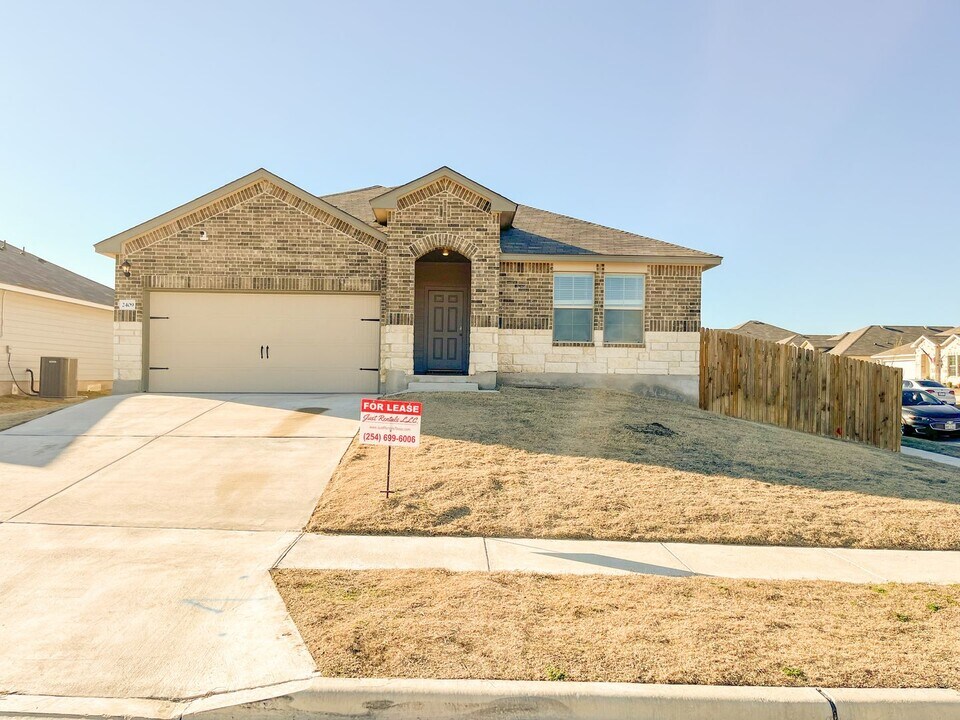 2409 Merganser Dr in Copperas Cove, TX - Foto de edificio