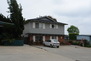 811 Agate St Apartments