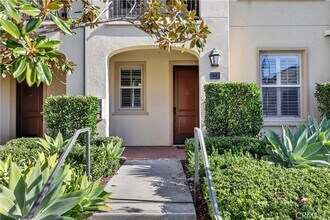 228 Capricorn in Irvine, CA - Building Photo - Building Photo