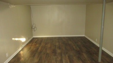 310 Trumbull Dr in Niles, OH - Building Photo - Building Photo
