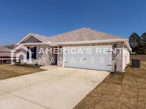 111 Jonboy Ave in New Hope, AL - Building Photo - Building Photo