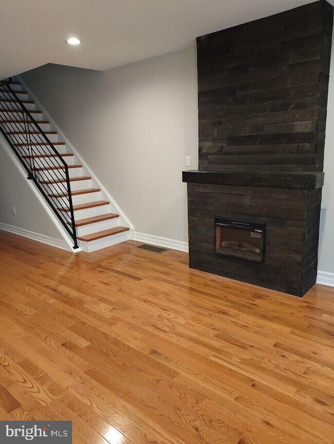 1812 N Croskey St in Philadelphia, PA - Building Photo - Building Photo