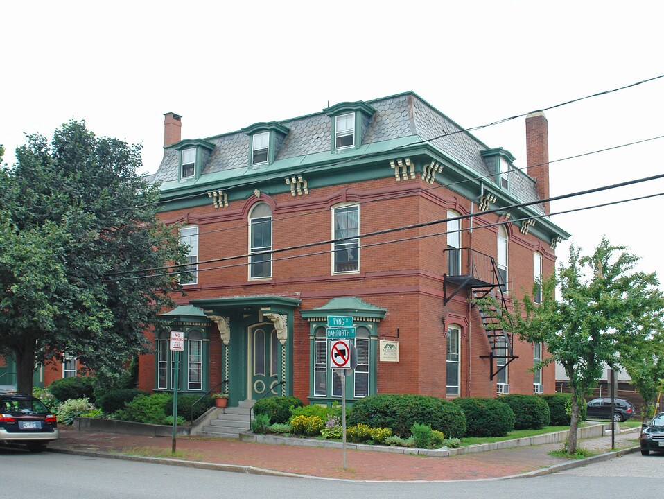 158 Danforth St in Portland, ME - Foto de edificio