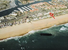 16452 24th St, Unit B in Huntington Beach, CA - Building Photo