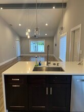 10961 SW 11th Pl in Davie, FL - Foto de edificio - Building Photo