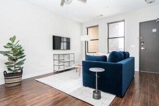 1016 18th Ave S in Nashville, TN - Building Photo - Building Photo