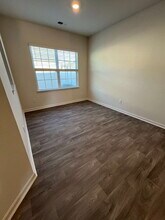 228 Canopy Dr in Graham, NC - Building Photo - Building Photo