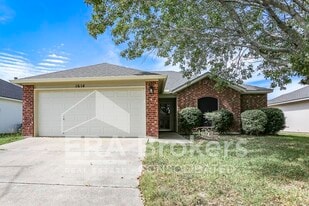 1614 Twisted Oak Dr in Temple, TX - Building Photo