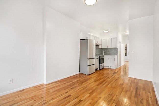172 Attorney St-Unit -5 in New York, NY - Building Photo - Building Photo