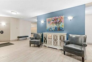 130 Demont Ave in Little Canada, MN - Building Photo - Building Photo