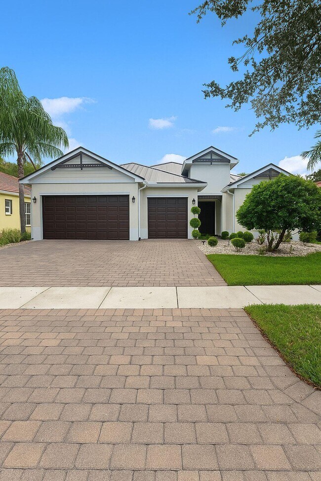 property at 151 Palm Beach Plantation Blvd