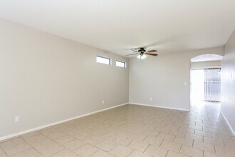 12433 W Larkspur Rd in El Mirage, AZ - Building Photo - Building Photo