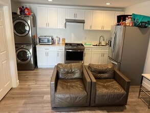 6960 Forbes Ave in Van Nuys, CA - Building Photo - Building Photo