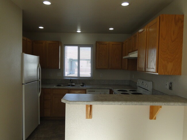 1905 S Ash Park Ln in Boise, ID - Building Photo - Building Photo