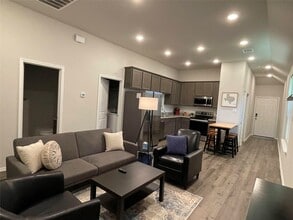 16888 W Ivanhoe St in Montgomery, TX - Building Photo - Building Photo