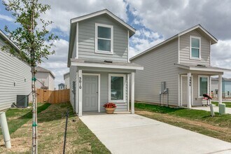 5010 Primrose Rdg in Converse, TX - Building Photo - Building Photo