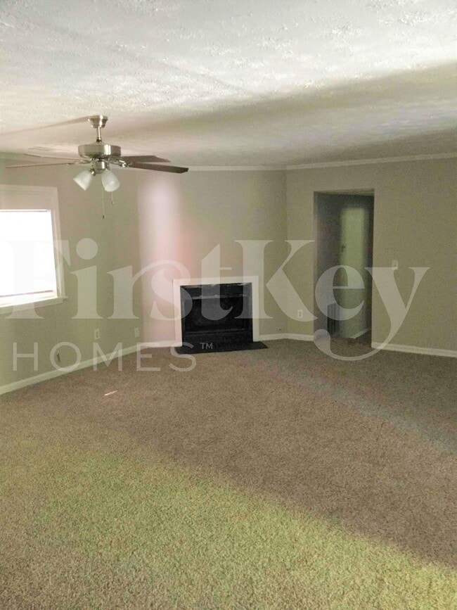 3571 Orbit Ct in Ellenwood, GA - Building Photo - Building Photo