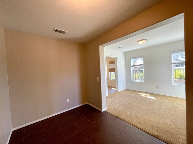 4082 Union Square Ln in San Diego, CA - Building Photo - Building Photo