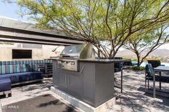 7180 E Kierland Blvd, Unit 504 in Scottsdale, AZ - Building Photo - Building Photo
