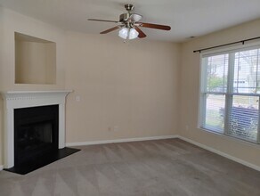 10821 Farmville Rd in Raleigh, NC - Building Photo - Building Photo