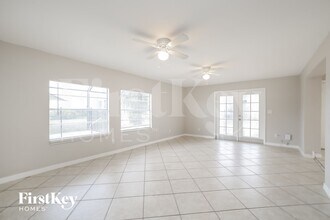 1505 NE 10th Ln in Cape Coral, FL - Building Photo - Building Photo