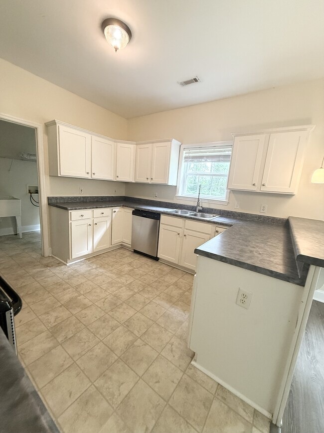 4 Applemint Ln in Beaufort, SC - Building Photo - Building Photo