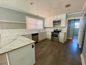 810 Rutherford St in Shreveport, LA - Building Photo - Building Photo