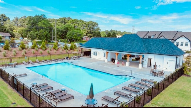 16 Garrison Dr in Winder, GA - Building Photo - Building Photo