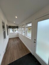 18 Marion St, Unit 1 in Hudson, MA - Building Photo - Building Photo