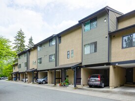 3432 Nairn Av Apartments