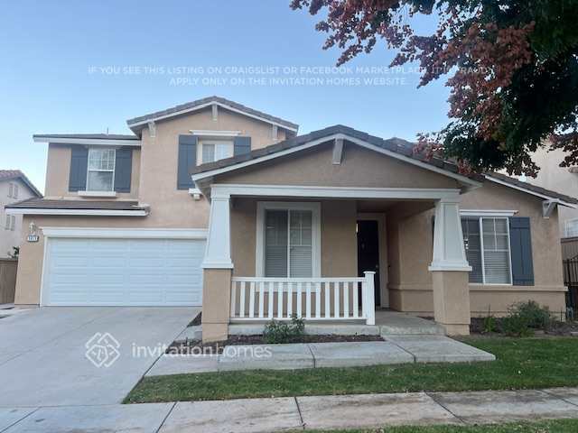 property at 3813 Holly Springs Dr