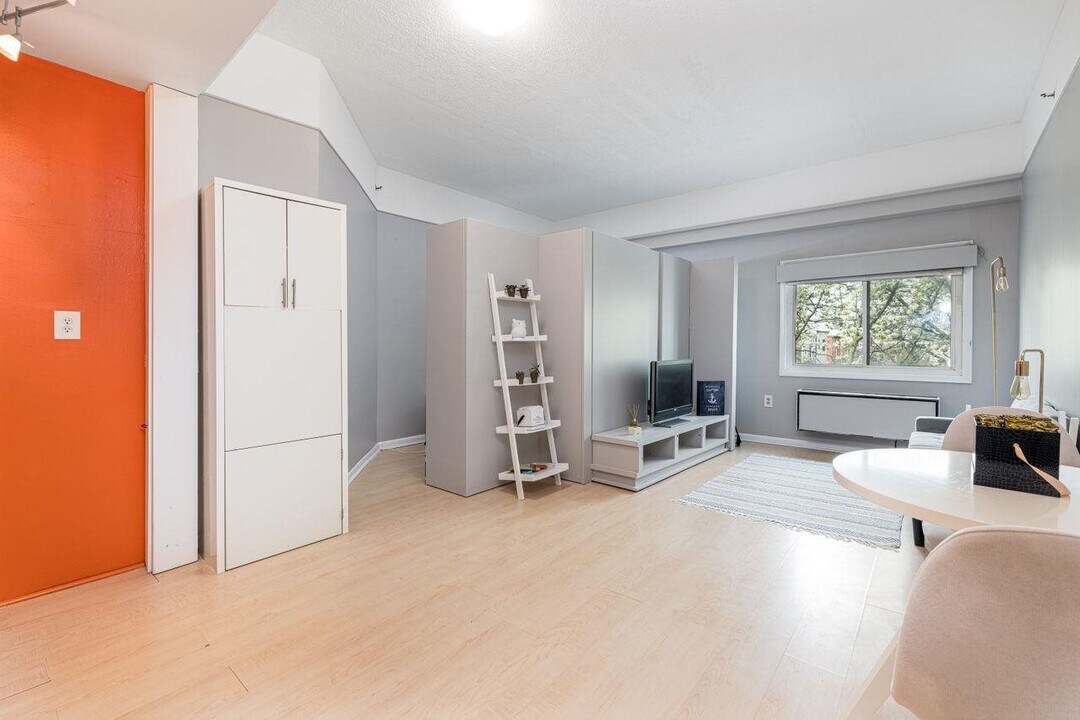 476 Monmouth St in Jersey City, NJ - Building Photo