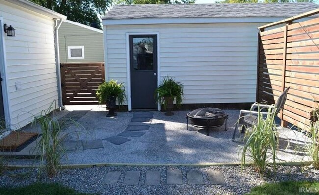1228 Southlea Dr in Lafayette, IN - Building Photo - Building Photo