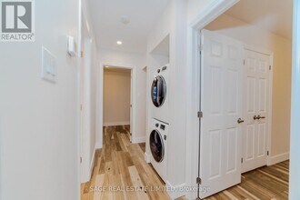 146 E 34th St in Hamilton, ON - Building Photo - Building Photo