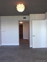 6620 Indian Creek Dr-Unit -512 in Miami Beach, FL - Building Photo - Building Photo