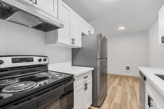 1725 SW Barton St in Seattle, WA - Building Photo - Building Photo