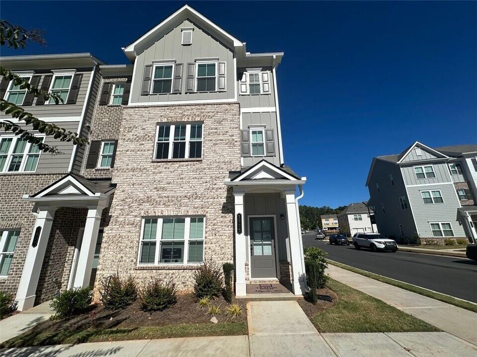 1925 AUDRA Aly in Kennesaw, GA - Building Photo