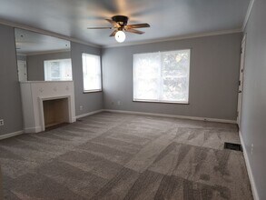 722 Kenwick Rd-Unit -D in Columbus, OH - Building Photo - Building Photo