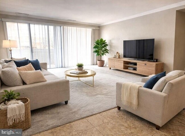 property at 5606 Bloomfield Dr