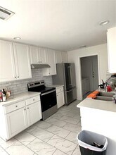 13609 Letti Ln in Pflugerville, TX - Building Photo - Building Photo