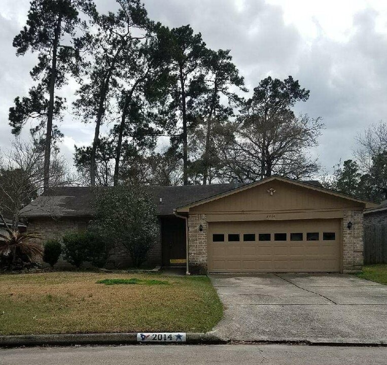 2014 Rycroft Dr in Spring, TX - Building Photo