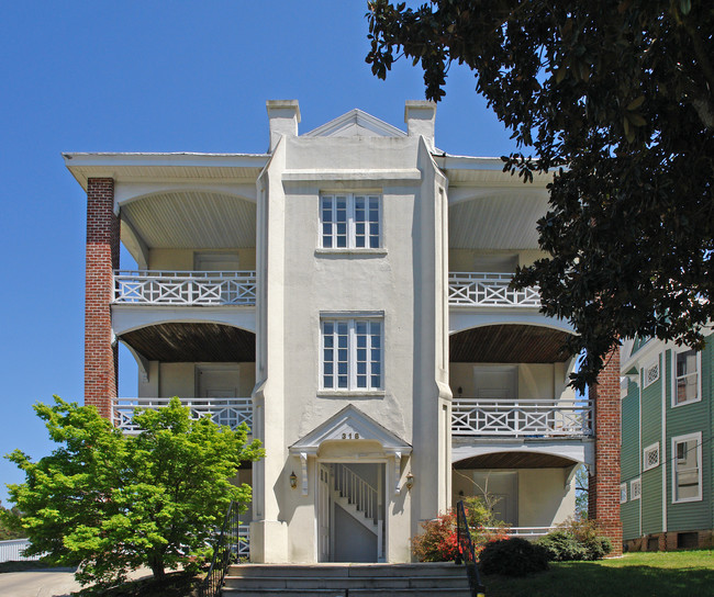 318 N Main St in Suffolk, VA - Building Photo - Building Photo