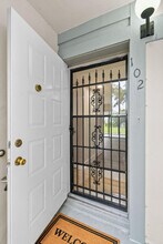 2233 NW 22nd Ave in Stuart, FL - Building Photo - Building Photo