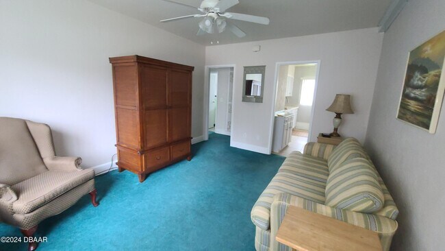 500 S Beach St in Daytona Beach, FL - Building Photo - Building Photo