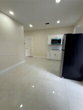 559 NW 2nd St in Florida City, FL - Building Photo - Building Photo